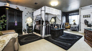 Viscaya Guest Room - Charlotte Bed & Breakfast